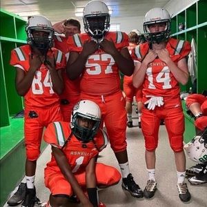 Meet your Posher, Ethan